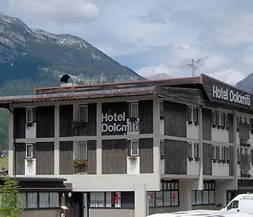 Dolomiti فندق كورتينا دامبيتزو